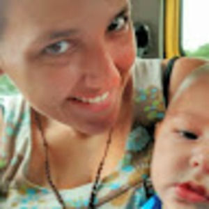 Meet your Posher, Maria camila